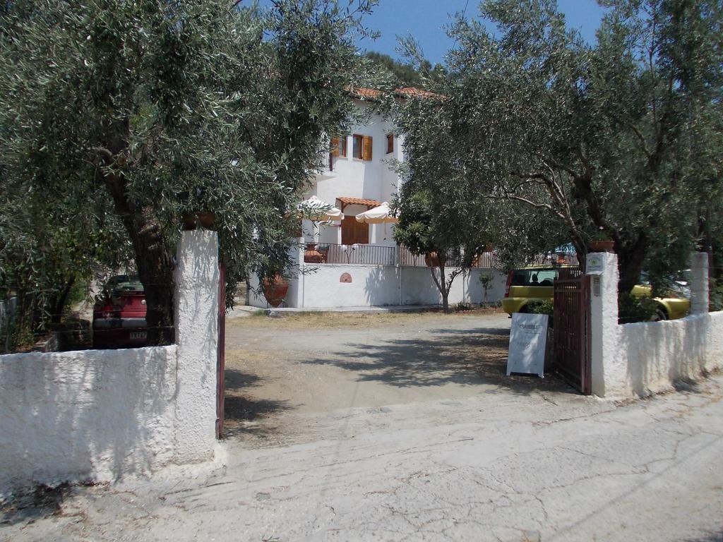 Philippos Apartments Áfissos Exterior foto