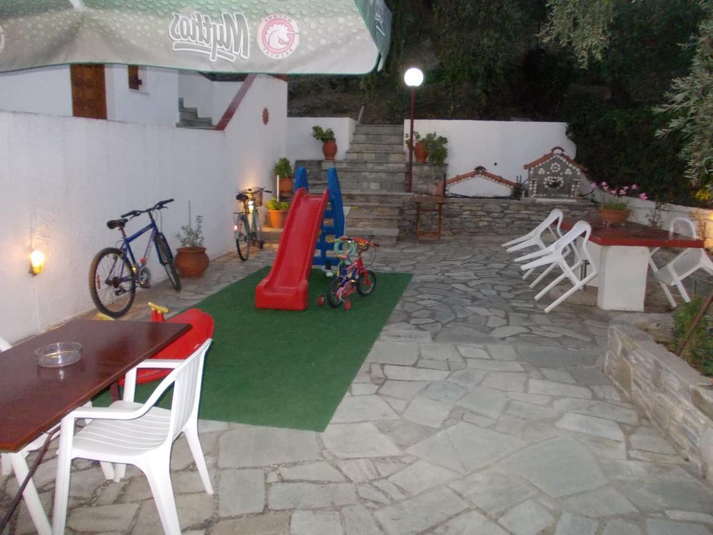 Philippos Apartments Áfissos Exterior foto